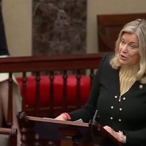 Lummis on senate floor 5.8.25.jpg