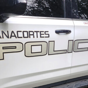 Dmw anacortes police car canine crime 1 1240x800 1.jpg