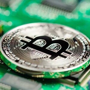 CRY BTC 12 L.jpg