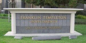File franklin templeton investments hq sign jpg 1 800x420.jpeg