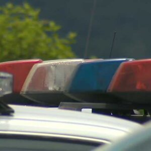 20772594 police lights generic.jpg